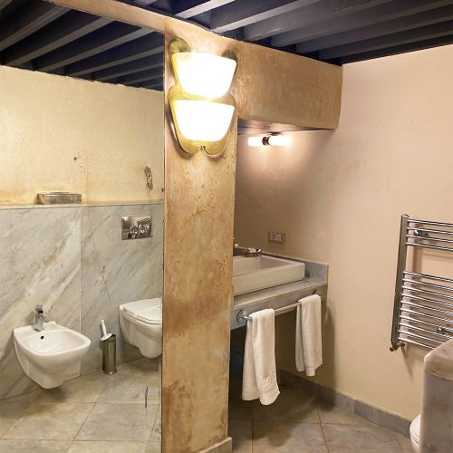 khalifa-bathroom